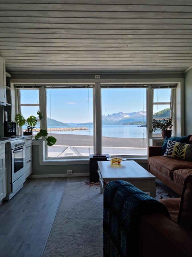 Loftsleilighet Midt I Sentrum Skjervoy Exterior photo